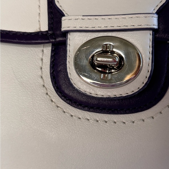 Coach 2013 Large Willis – Collector Condition - Picture 8 of 16